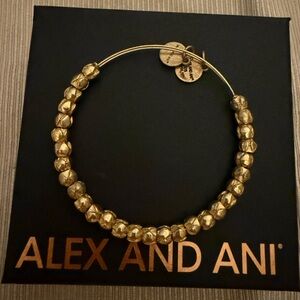 ⭐️Alex and Ani: Gold Tone Beaded Bracelet